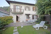 Three-room apartment on the ground floor with private garden in a quiet area of Soiano del Lago