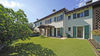 Four-room flat with a private garden in a residential complex with swimming pool in Desenzano del Garda