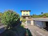 Spacious villa with garden for sale in Salò