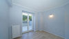 Recently renovated three-room apartment with veranda, garden and two parking spaces for sale in Salò