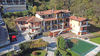 Independent corner flat in residence with swimming pool and lake view near Salò