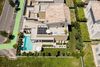 Sirmione, Punta Grò, end-of-terrace villa with a private pool, just a few metres from the lake, for sale