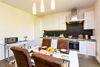 Sirmione, Colombare. Three-room apartment with private garden for sale