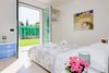 Sirmione, Colombare. Three-room apartment with private garden for sale