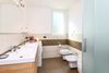 Sirmione, Colombare. Three-room apartment with private garden for sale