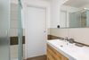Sirmione, Colombare. Three-room apartment with private garden for sale