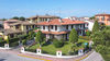 Sirmione, Colombare. Semi-detached villa with private garden for sale