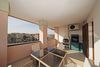 Sirmione, Colombare. Furnished two-room apartment with terrace and swimming pool for sale