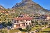 Independent villa with panoramic view in Gaino